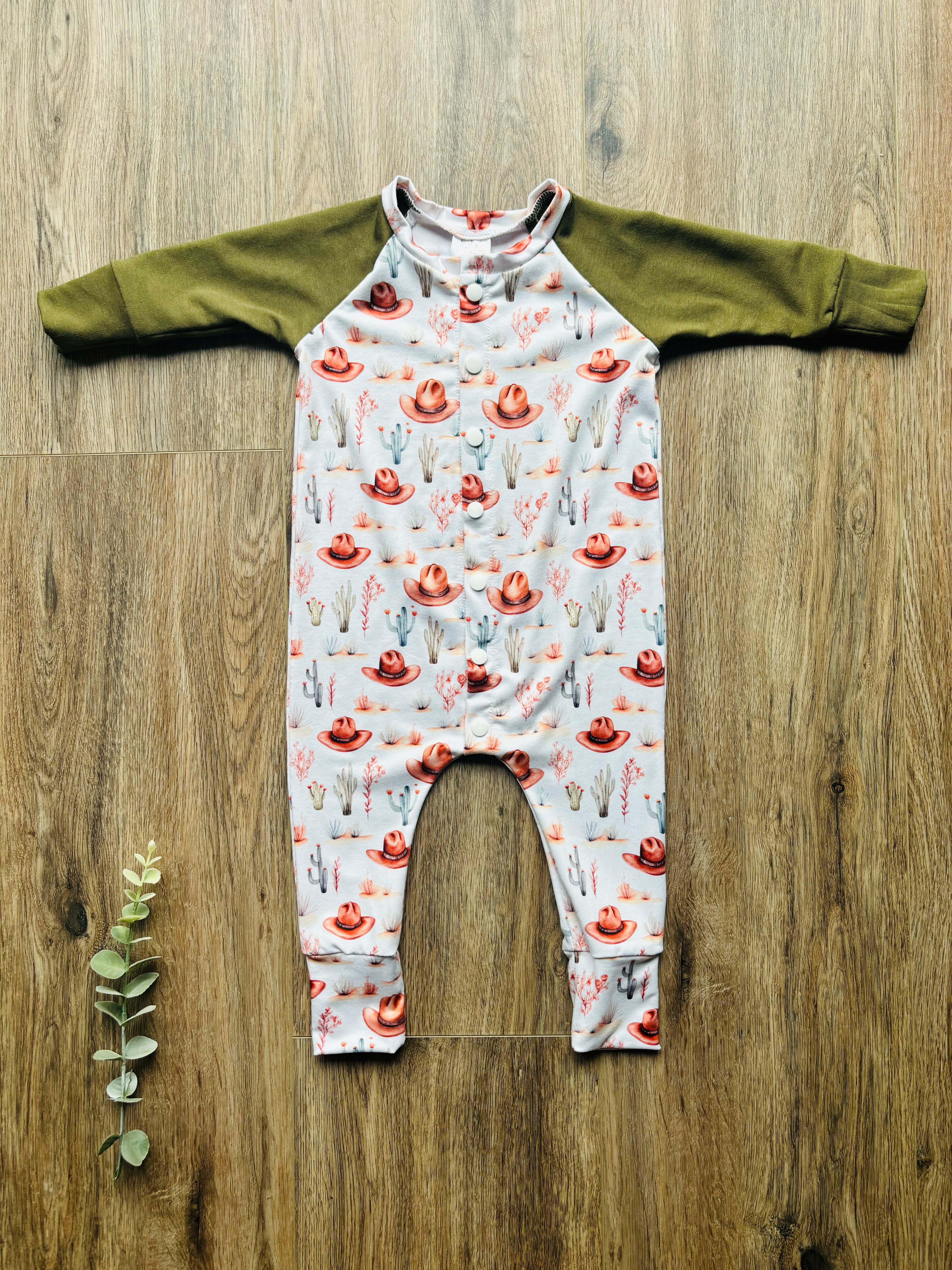 Pyjama évolutif cowboy ( olive )