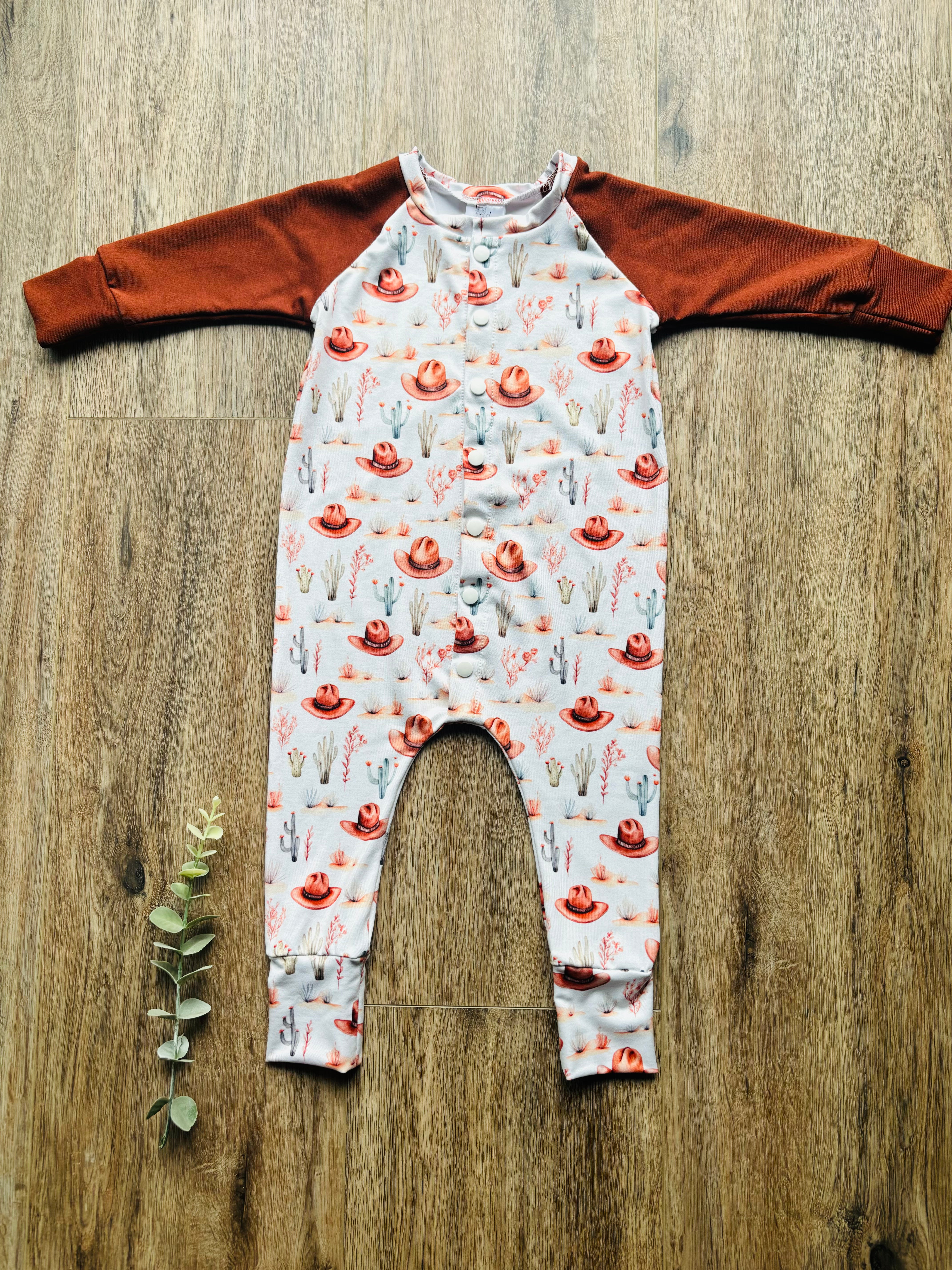 Pyjama évolutif cowboy ( cognac )