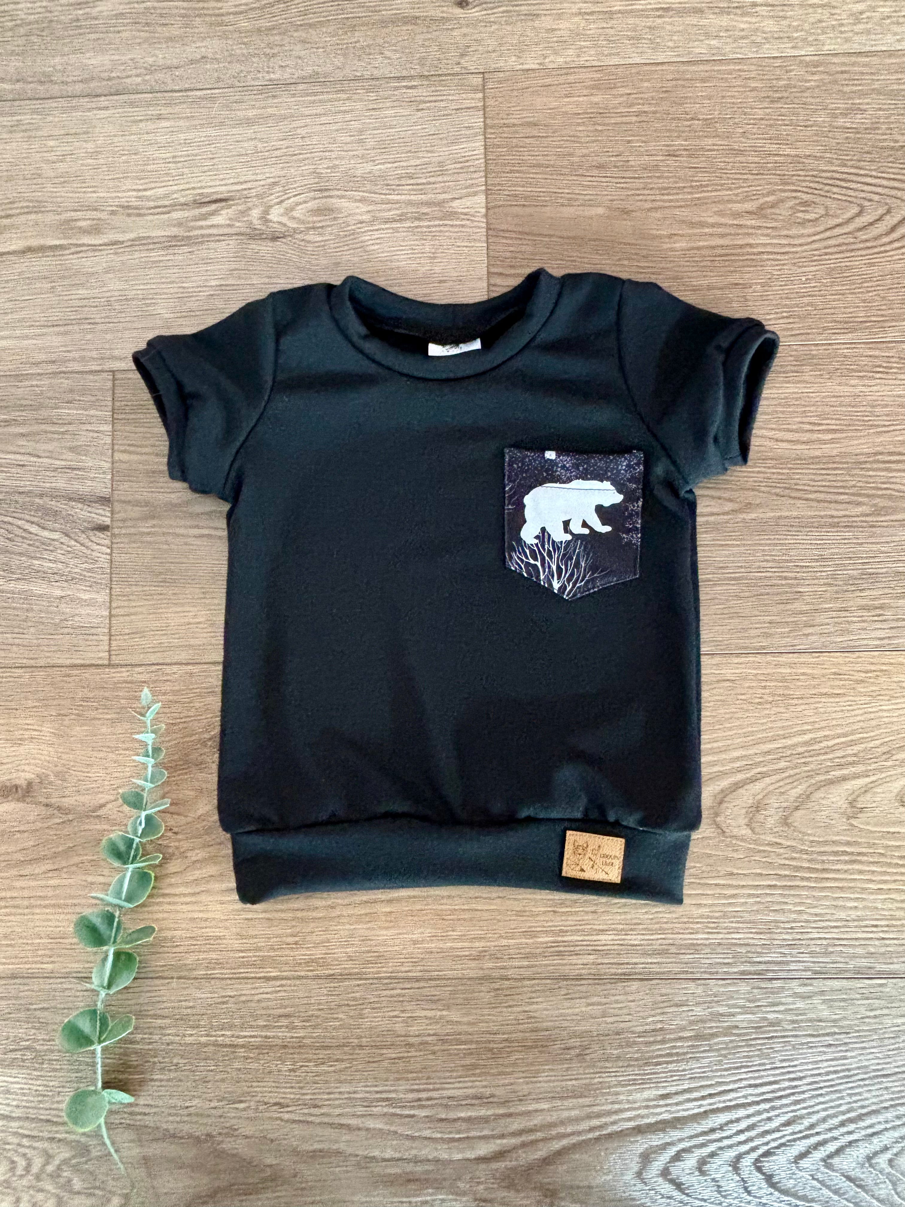 T-shirt à poche ( ours )