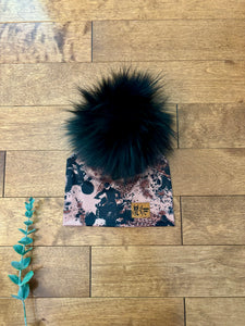 Tuque à pompon 4 roues